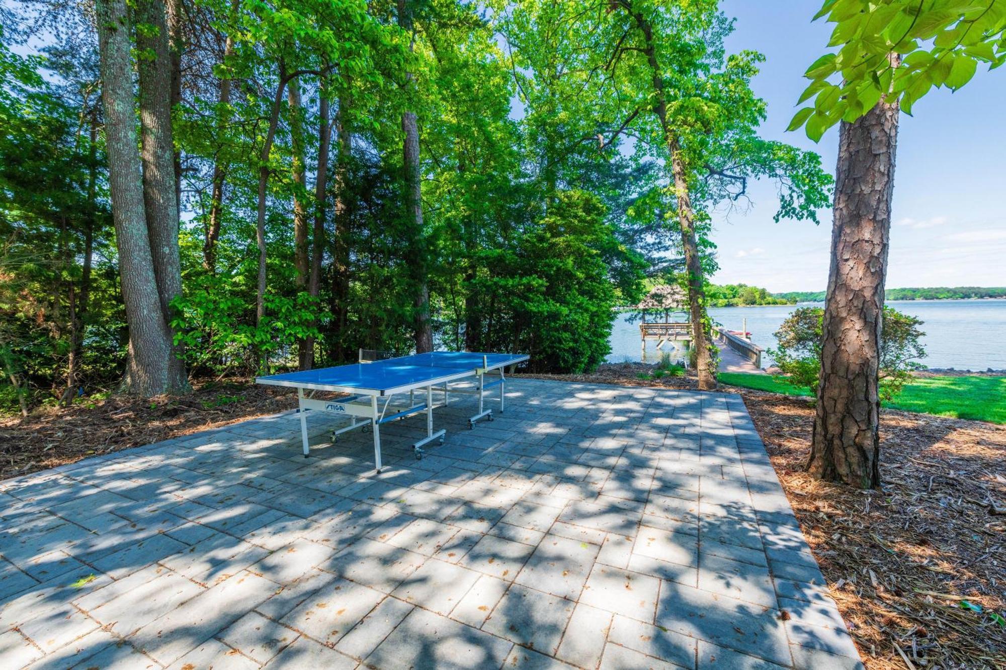 Lake Norman Hideaway Mooresville Exterior photo